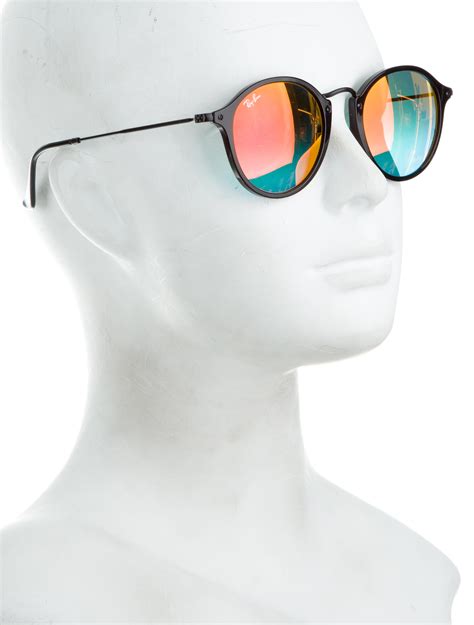 round reflective sunglasses